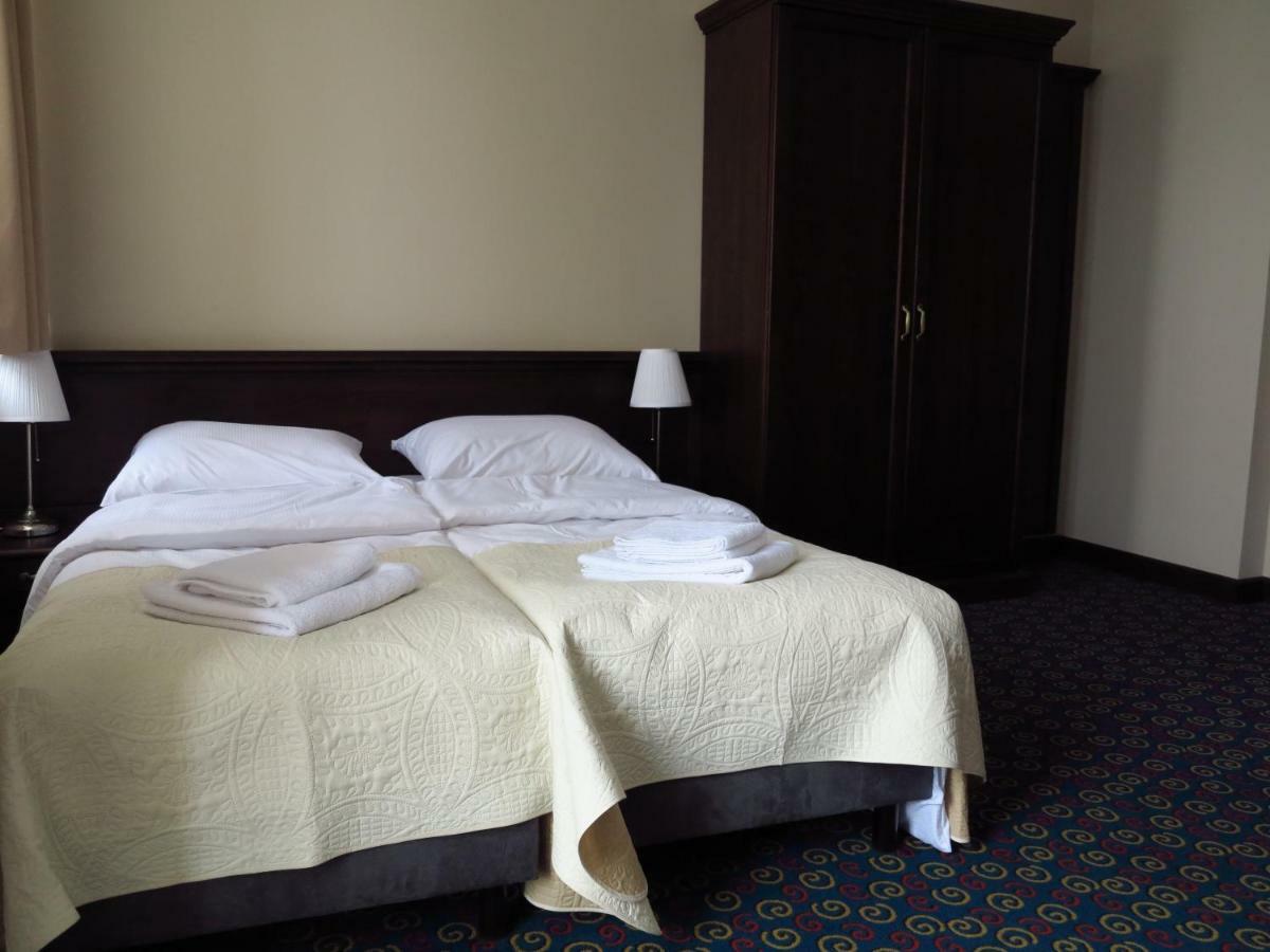 Lesny Kurort W Gierczynie Aparthotel ชเวียราโดว์-สโดรยจ์ ภายนอก รูปภาพ