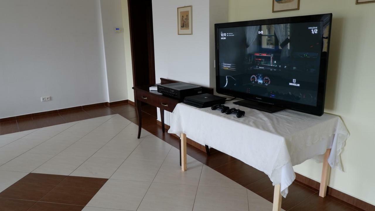 Lesny Kurort W Gierczynie Aparthotel ชเวียราโดว์-สโดรยจ์ ภายนอก รูปภาพ